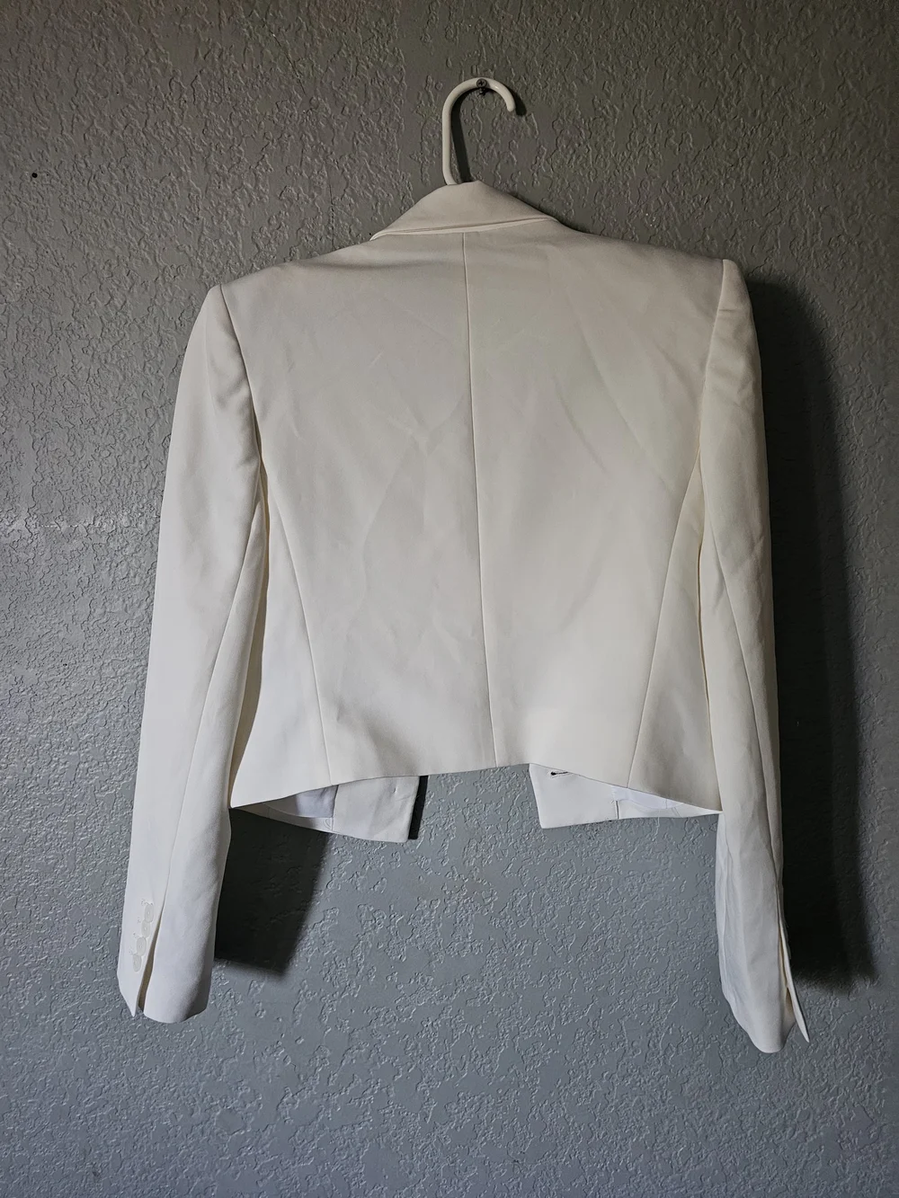 Express crisp white